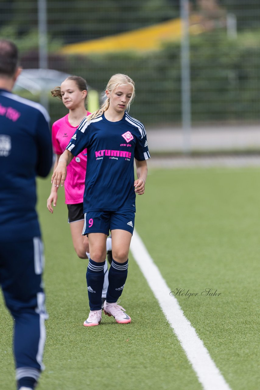 Bild 164 - wCJ Osterroenfelder TSV - VfL Pinneberg : Ergebnis: 0:15